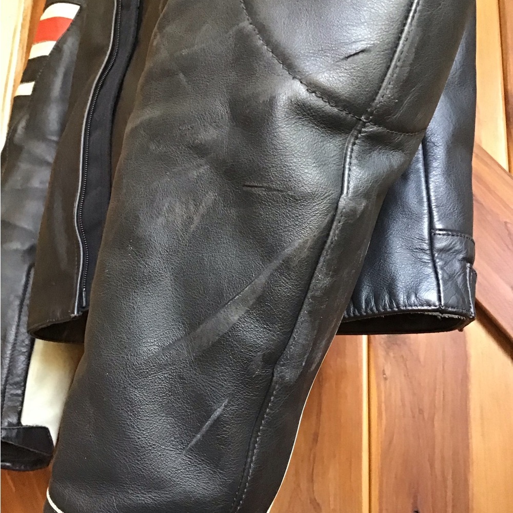 Dainese Armored leather motorcycle jacket, size 58 XL - Picture 11 of 16